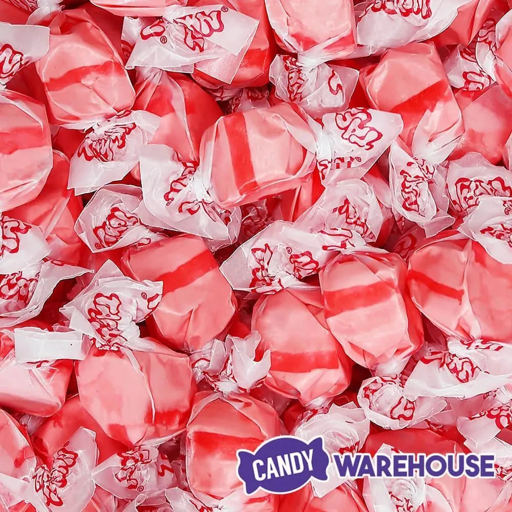 Salt Water Taffy - Strawberry: 2.5LB Bag 2 Salt Water Taffy - Strawberry: 2.5LB Bag - Image 2